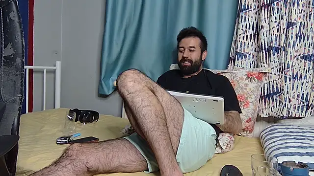 hairybearcb's cam snapshot