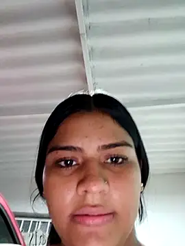 virgin_cunt's cam snapshot