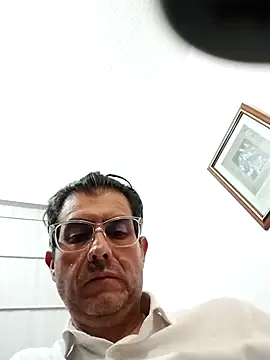 Fuegosutil's cam snapshot