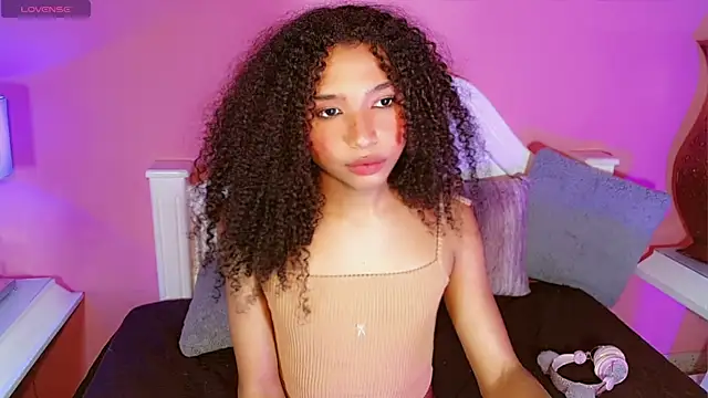 _IsabellaRousse live sex cam