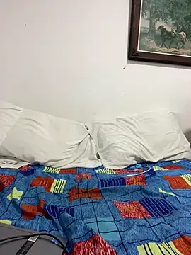 Young_handsome's cam snapshot