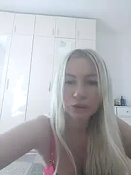 visnjica's cam snapshot