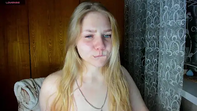 AlinaMors's cam snapshot