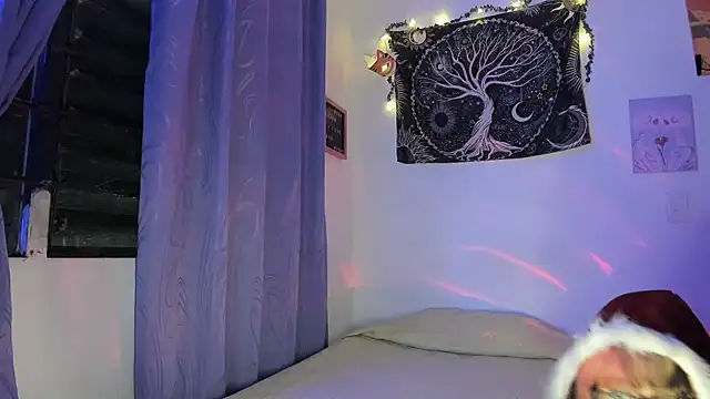 Pinky_promiseex's cam snapshot