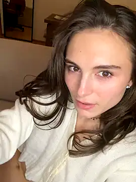 SophiiaStarr live sex cam