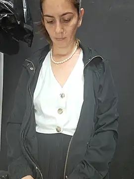 Hanny_24 live sex cam