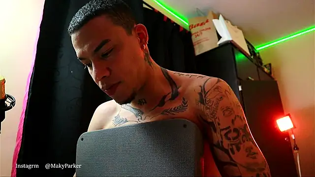 AlphaMasterXxx's cam snapshot