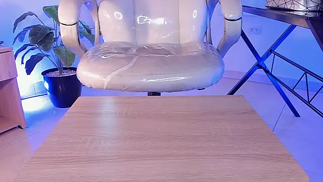 ArchieCollins's cam snapshot