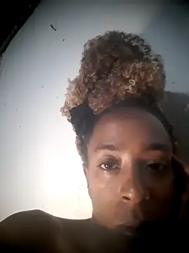 garota10's cam snapshot