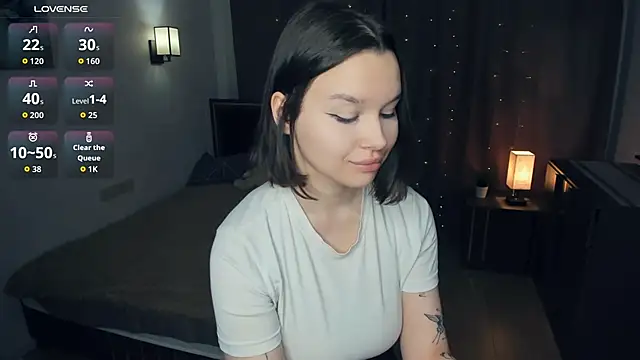 IrmgardBuzard's cam snapshot