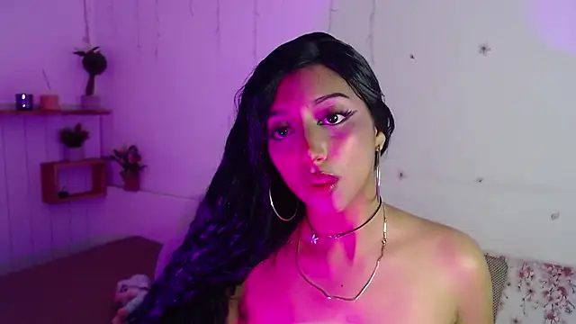 Emily_SoftSavage's cam snapshot