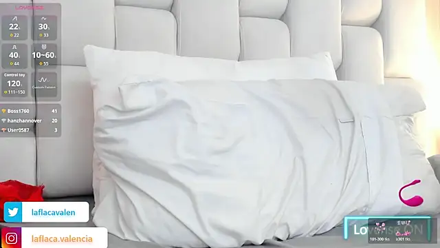 AndreaValencia's cam snapshot