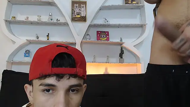 THREE_GUYS_HOT's cam snapshot