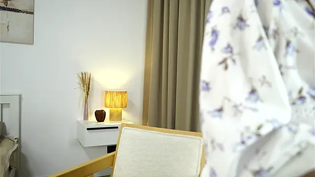 SharronAramini's cam snapshot