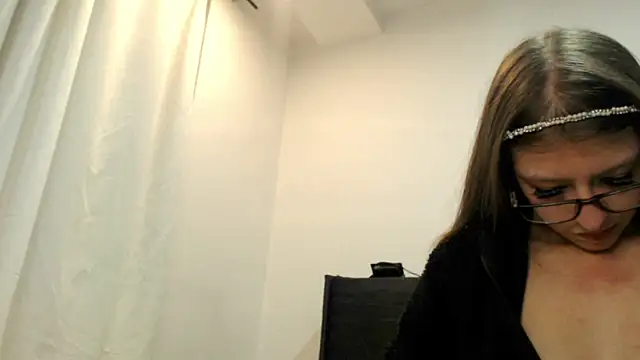 Aurora_blossom__'s cam snapshot