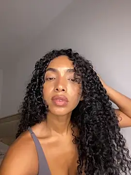nicoleebony1 live sex cam