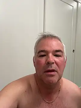 aarosteev2 live sex cam