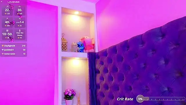 CamiEstrada live sex cam