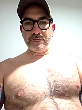 Aresal84 live sex cam