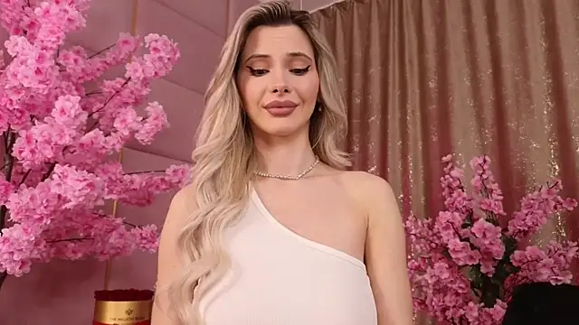 Elliblue live sex cam