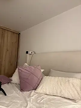 Bella_cutte_ live sex cam