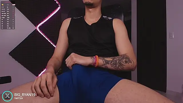 bigryann23 live sex cam