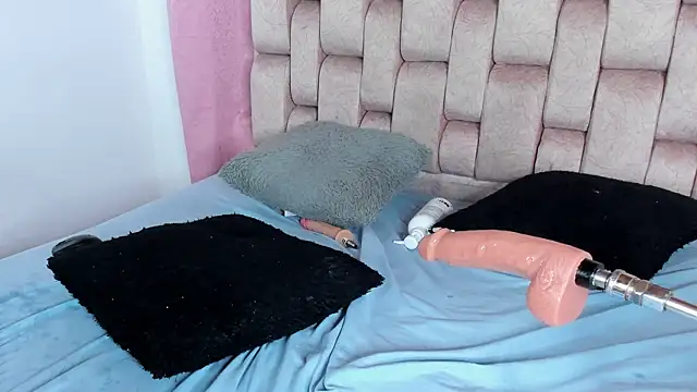 Emma_Evelyn live sex cam