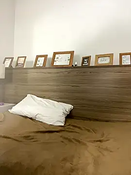 Demon_foxes live sex cam