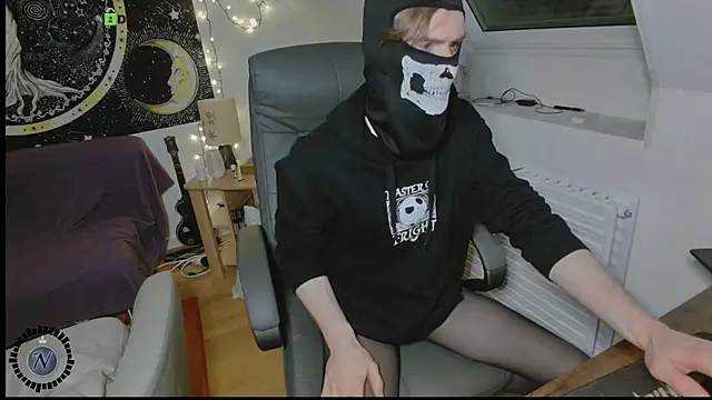 Nyl0nnickb0y live sex cam