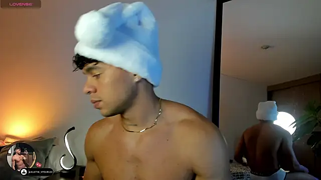 austin_spears_'s cam snapshot