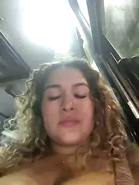 Sara_smiiith211 live sex cam