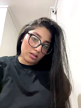 croftsmila live sex cam