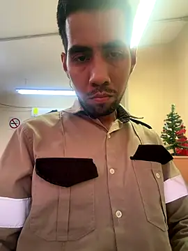 EnriquePersian197 live sex cam