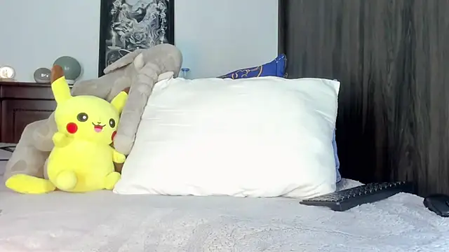 Flora_Minx live sex cam