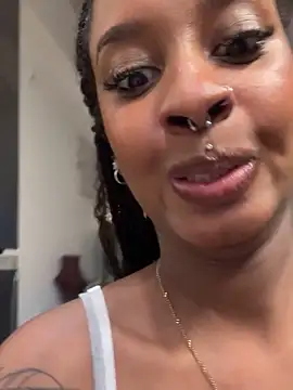 Your_Paris live sex cam