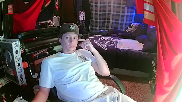 Bowerboi's cam snapshot