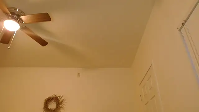 AlyssiaAmoreXO live sex cam