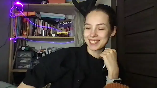 Yuna5343 live sex cam