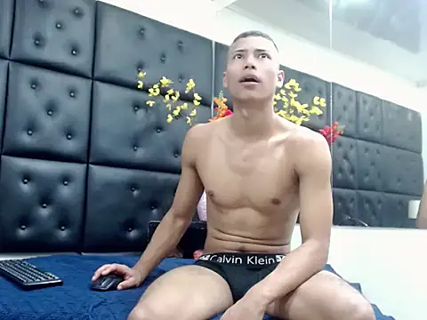 JackMotta01 live sex cam