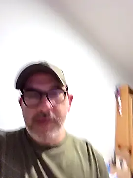 Aresal84 live sex cam