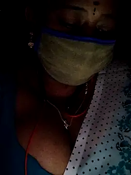 Thanmaya22's cam snapshot