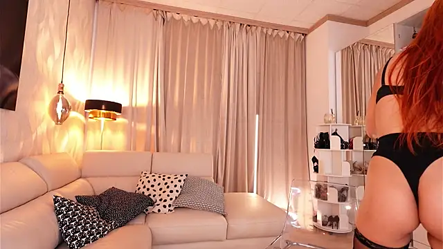 MollyHeadley live sex cam