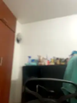 Carola-Ross live sex cam