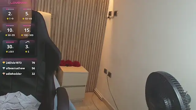 Aziz_daud live sex cam