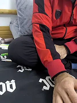 yazin19 live sex cam