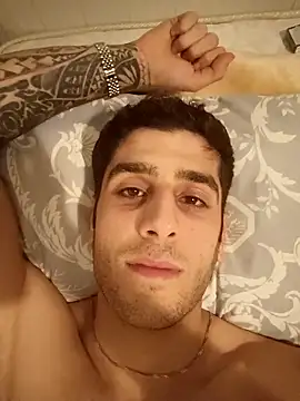 arenn1997 live sex cam