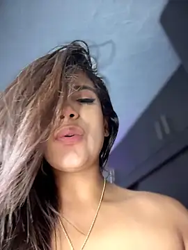 OneInAMillionXXX live sex cam