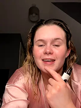 Blonde_Bunny's cam snapshot