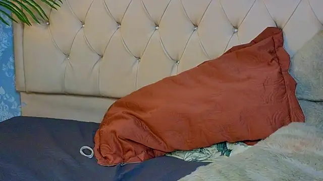 Miaa_Collinss's cam snapshot