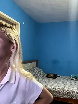 Bruxinha551's cam snapshot